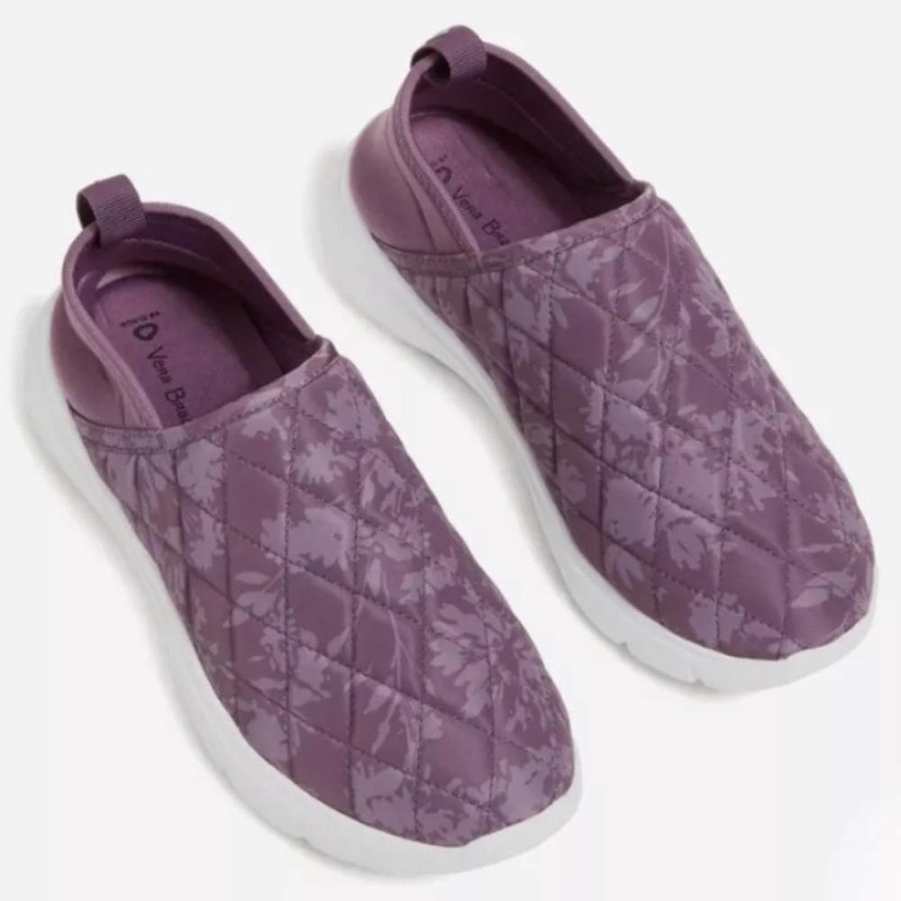 NIB - Size 7 - VB CLOUD by VERA BRADLEY - Purple Slip-On Shoe - $80 msrp